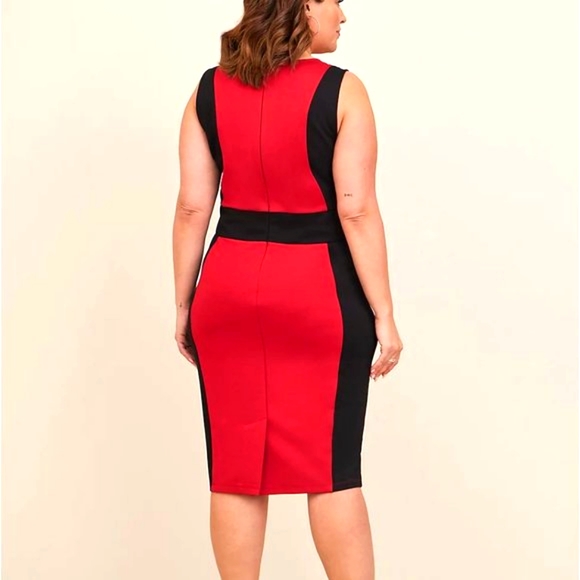 NWT TORRID DRESS - MINI DRESS CONTOUR BODYCON DRESS LUXE PONTE  MACHINE WASHABLE - Picture 2 of 8